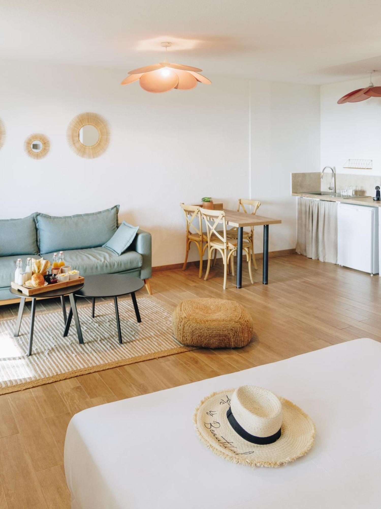 Oro Biancu Aparthotel ลูเชียนา ภายนอก รูปภาพ